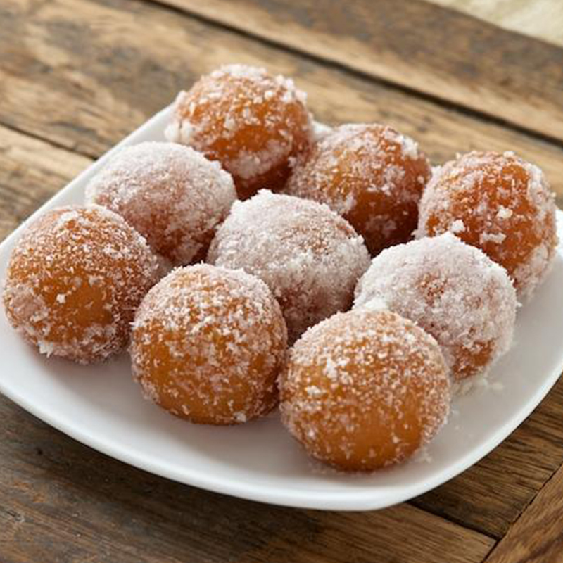 Gulab-Jamun-with-Coconut